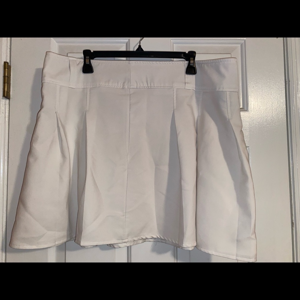 White Pleated Mini Skirt